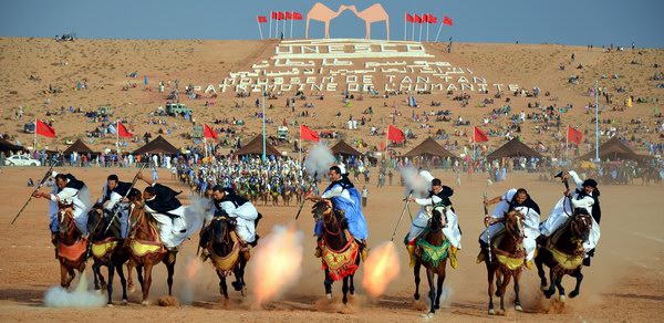 Фольклорный фестиваль муссем в Марокко
